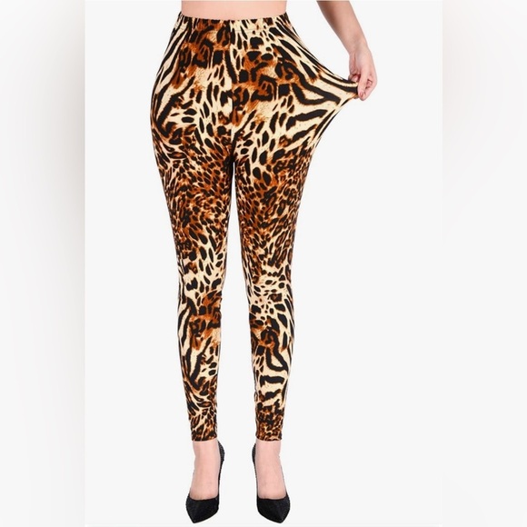 BNWOT Amazon animal print/leopard print leggings - Picture 1 of 3